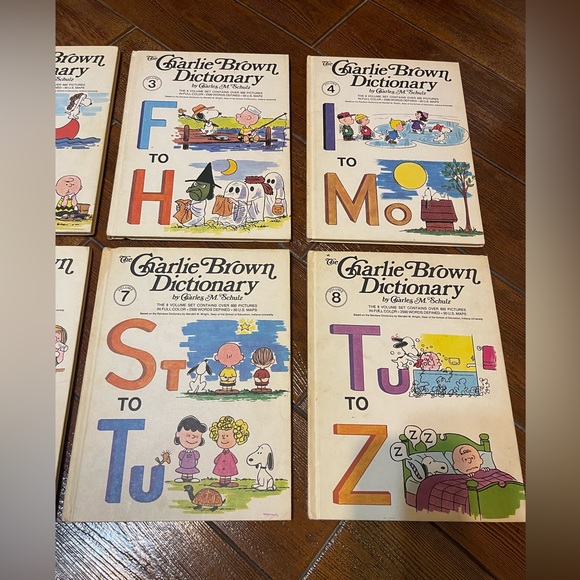 The Charlie Brown Complete Dictionary Set Hardcover Books - Picture 6 of 13